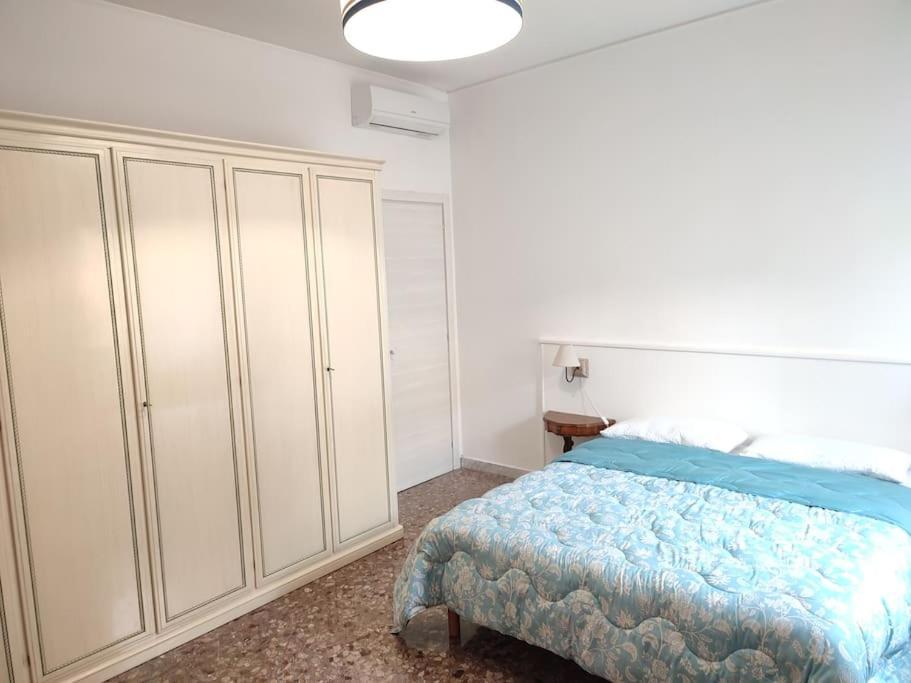 Sunnyhome- Ostia Lido Vista Mare 2 Bagni Luaran gambar